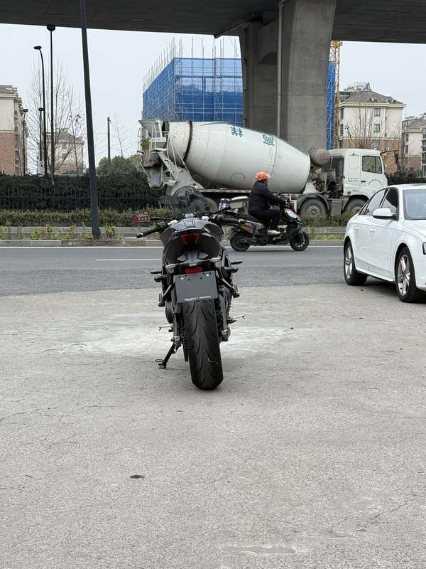 二手凯旋Daytona 660