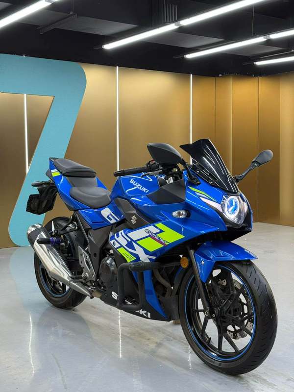 二手豪爵铃木GSX250R