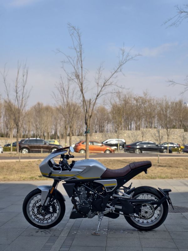 二手凯越321F-Cafe