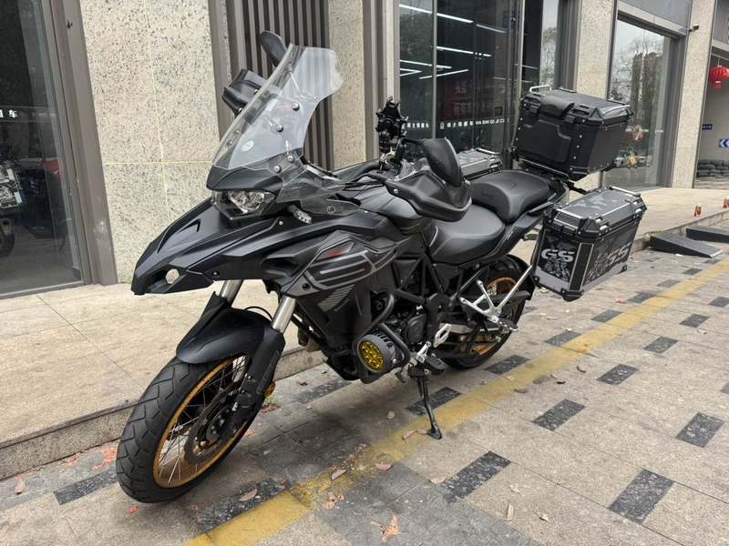 二手贝纳利TRK552