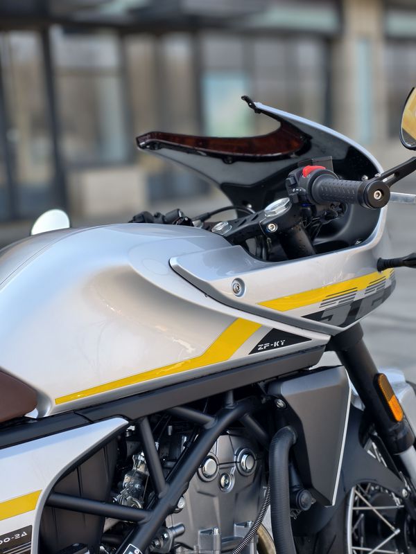 二手凯越321F-Cafe