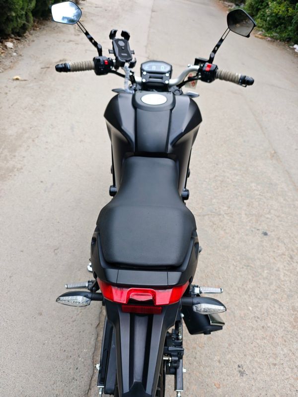 二手银钢小怪兽150