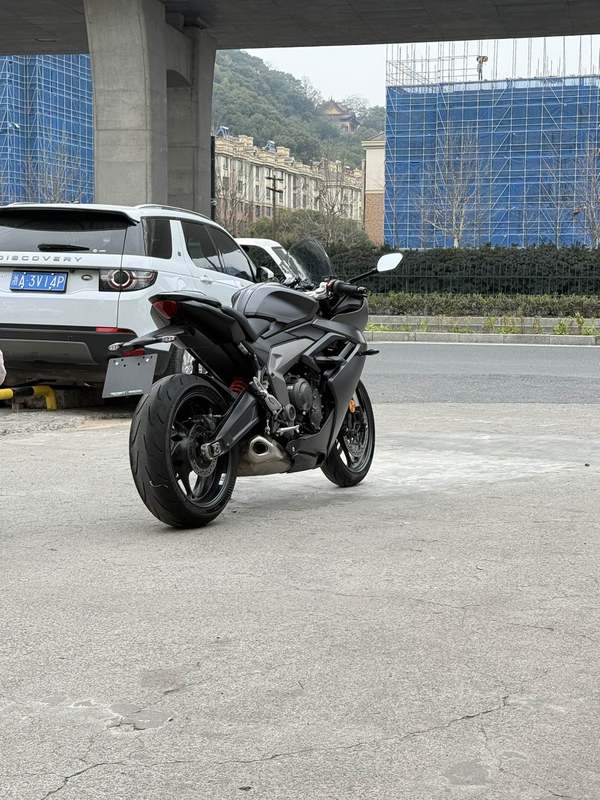 二手凯旋Daytona 660