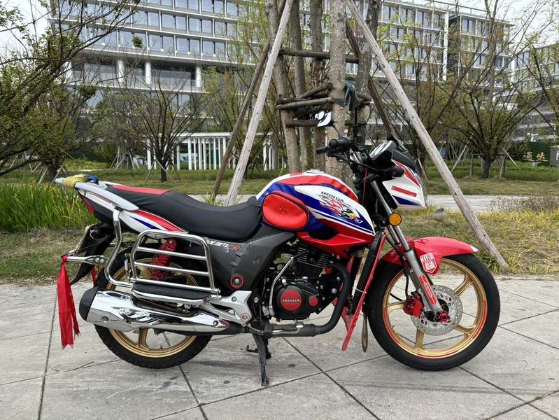 二手新大洲本田战豹150