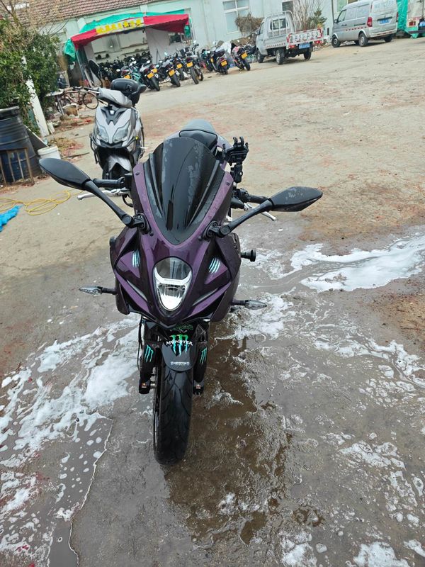 二手贝纳利龙卷风 Tornado 252R