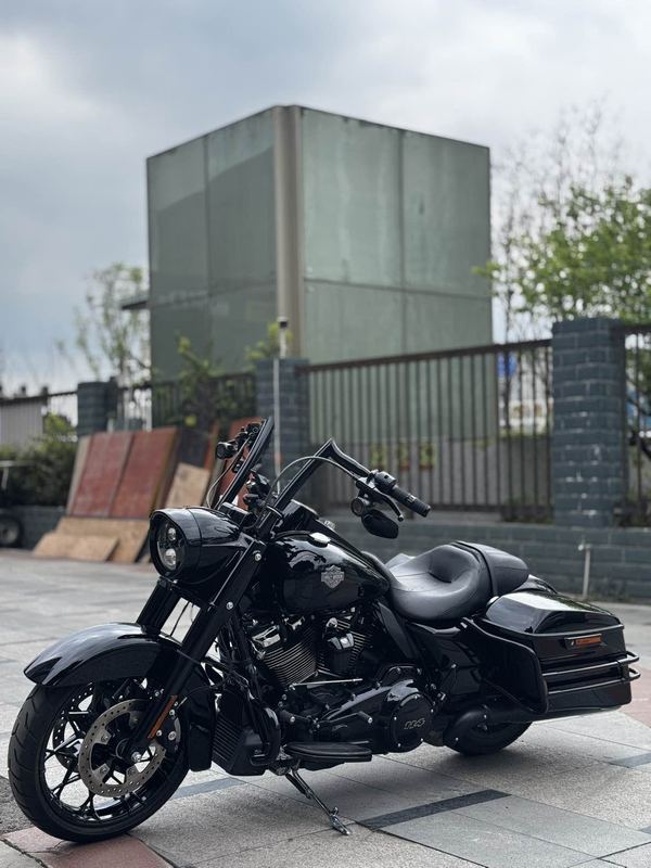 二手哈雷戴维森路王 Road King