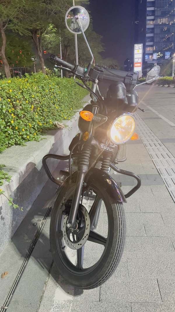 二手济南铃木酷飚150