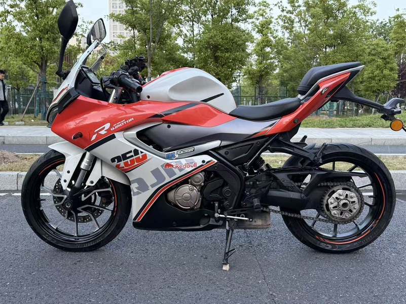 二手QJMOTOR赛250