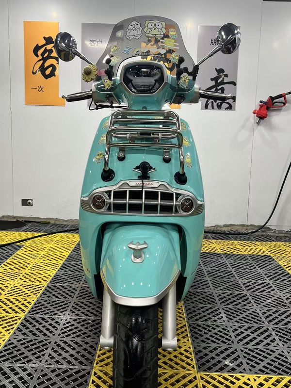 二手维多利亚Sixties 250Si