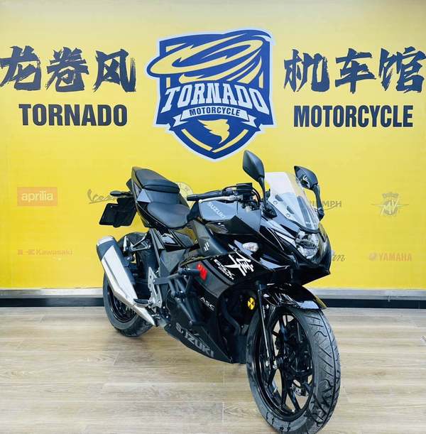 二手豪爵铃木GSX250R
