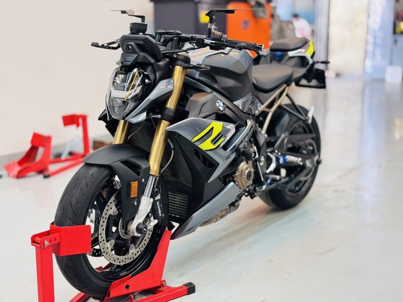 二手宝马S 1000 R