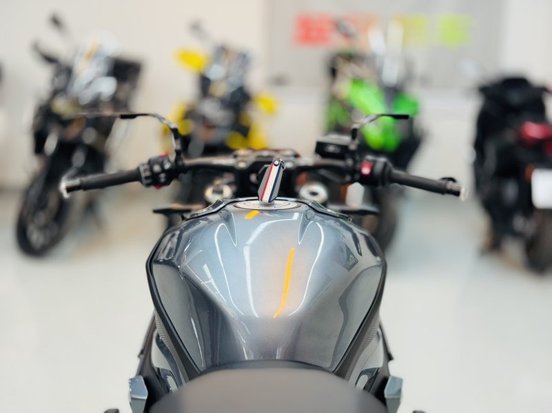 二手宝马S 1000 R