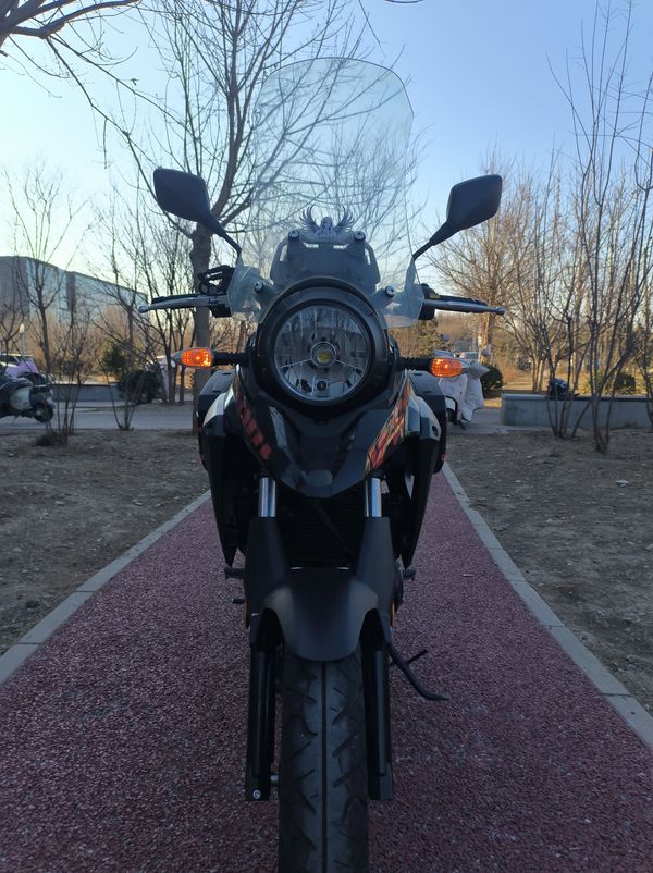 二手豪爵铃木DL250