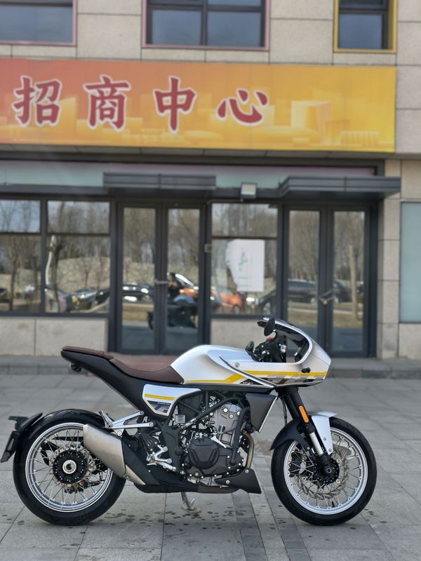 二手凯越321F-Cafe