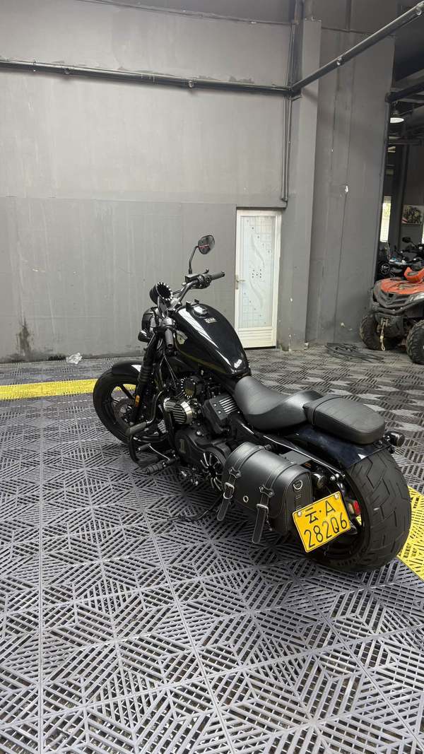 二手香帅硬汉 宽胎