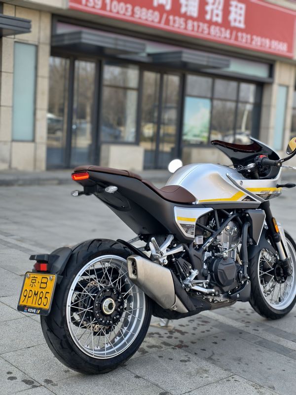 二手凯越321F-Cafe