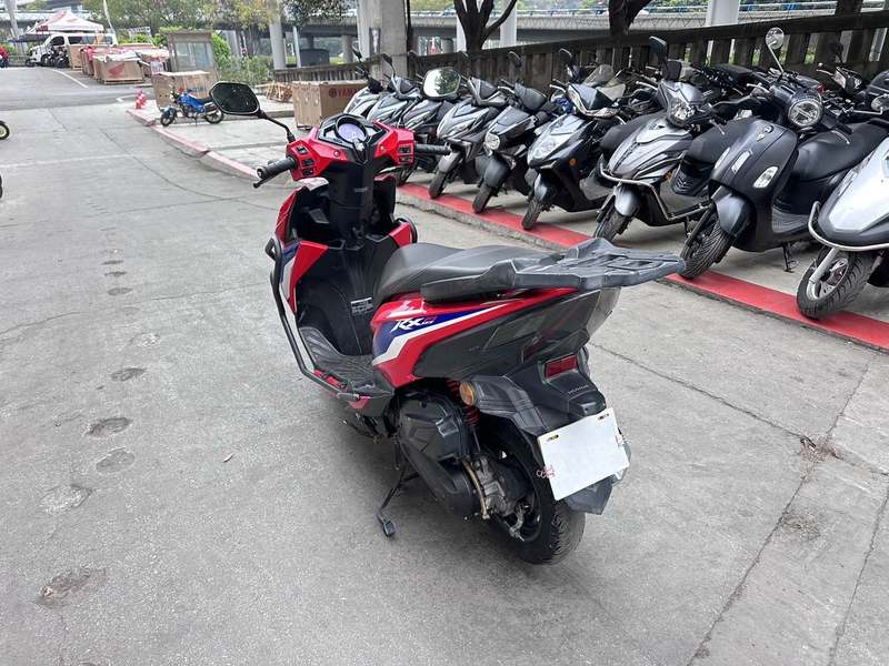 二手新大洲本田裂行 RX125Fi