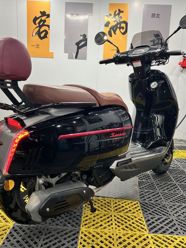 二手维多利亚Sixties 150Si