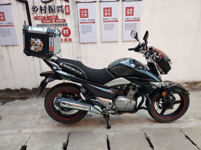 二手豪爵铃木骊驰 GW250