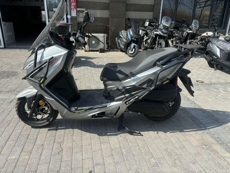 二手QJMOTOR鸿250