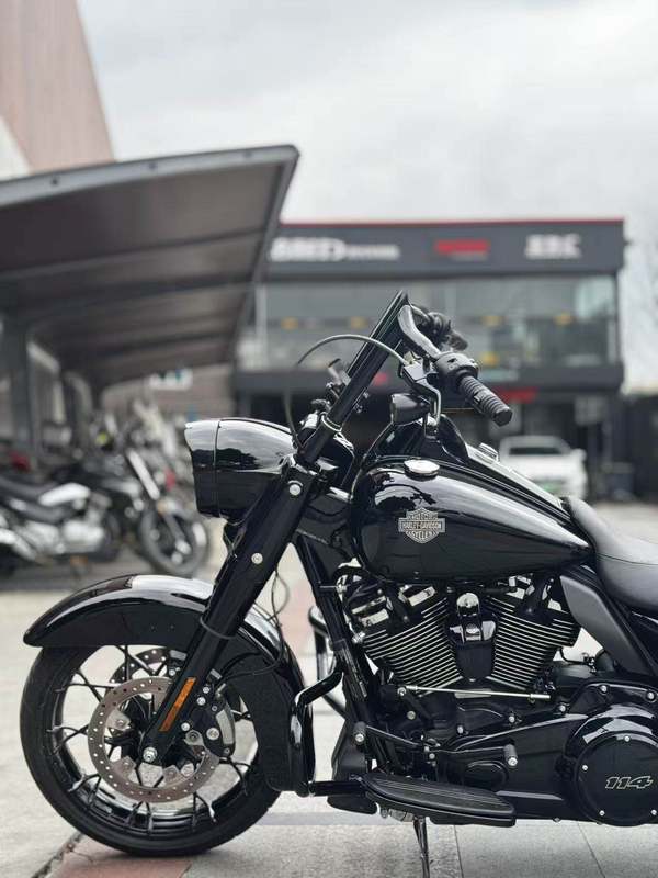 二手哈雷戴维森路王 Road King