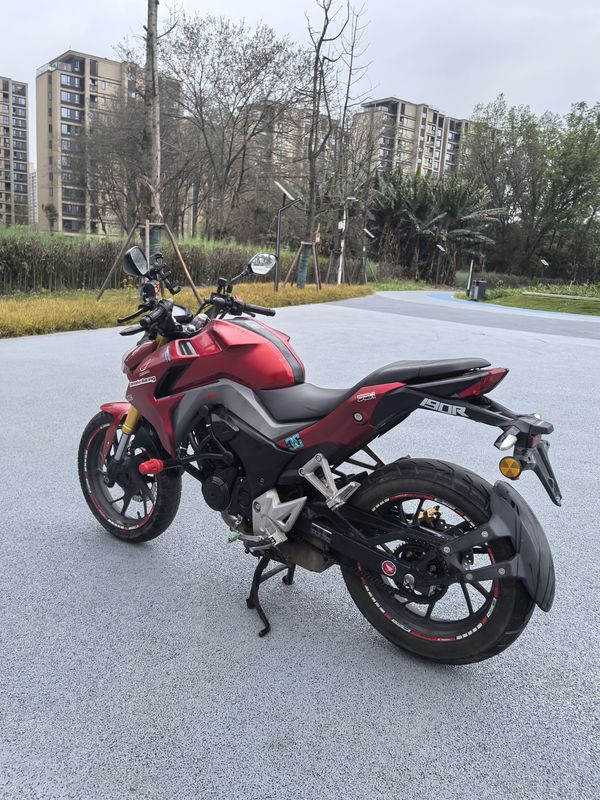 二手五羊本田CB190R 暴锋眼