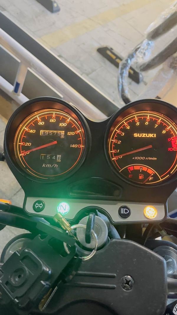 二手济南铃木酷飚150