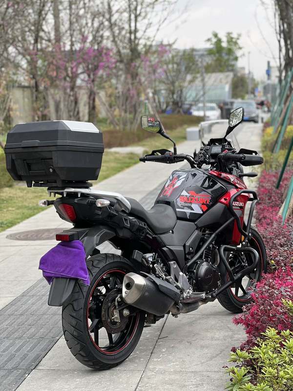 二手豪爵铃木DL250