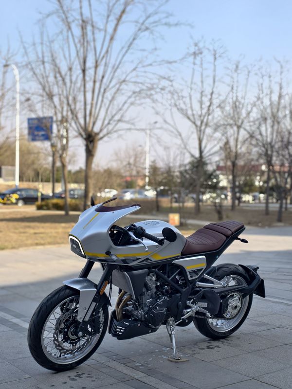 二手凯越321F-Cafe