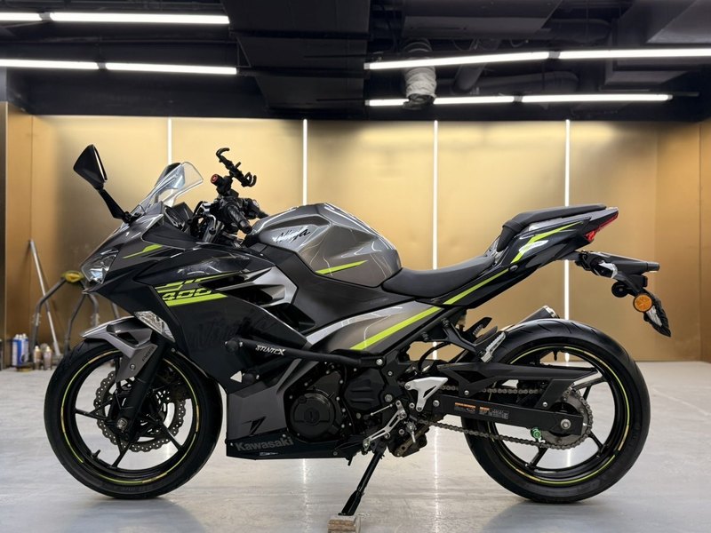 二手川崎Ninja 400