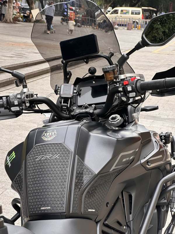 二手贝纳利TRK552