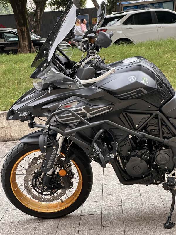 二手贝纳利TRK552