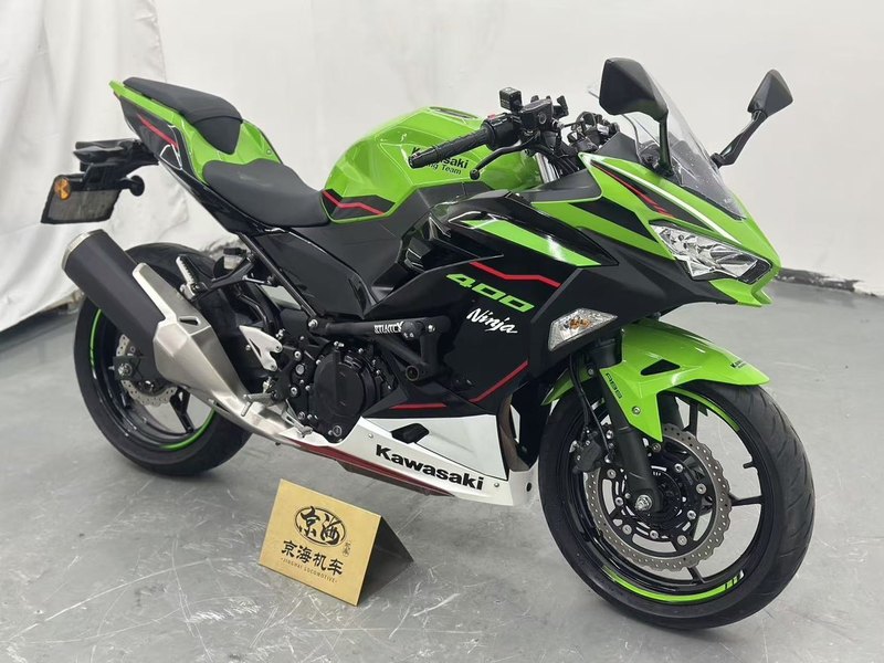 二手川崎Ninja 400