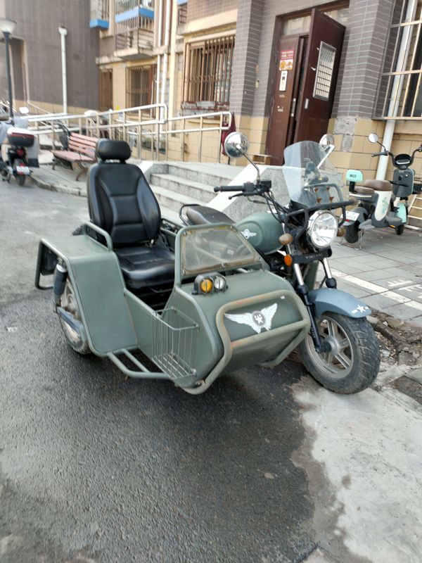 二手银钢巡逻者200