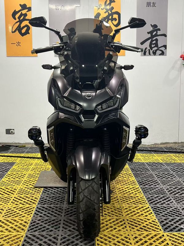 二手三阳哈士奇 Husky ADV150