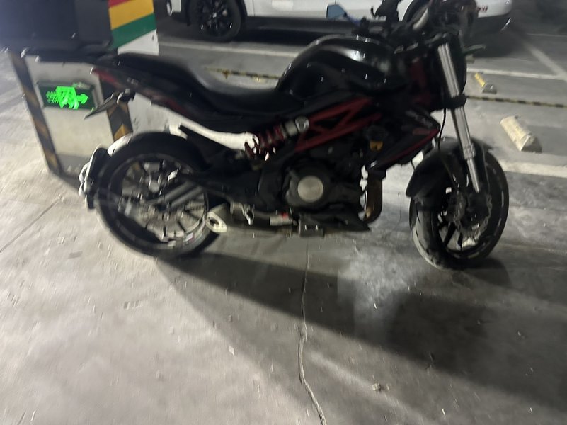 二手贝纳利蓝宝龙 BN302S