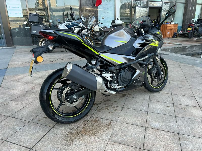 二手川崎Ninja 400