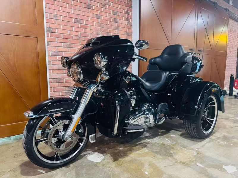 二手哈雷戴维森Tri Glide