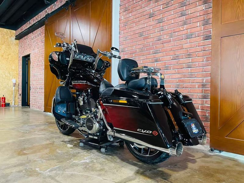 二手哈雷戴维森大道滑翔 Street Glide