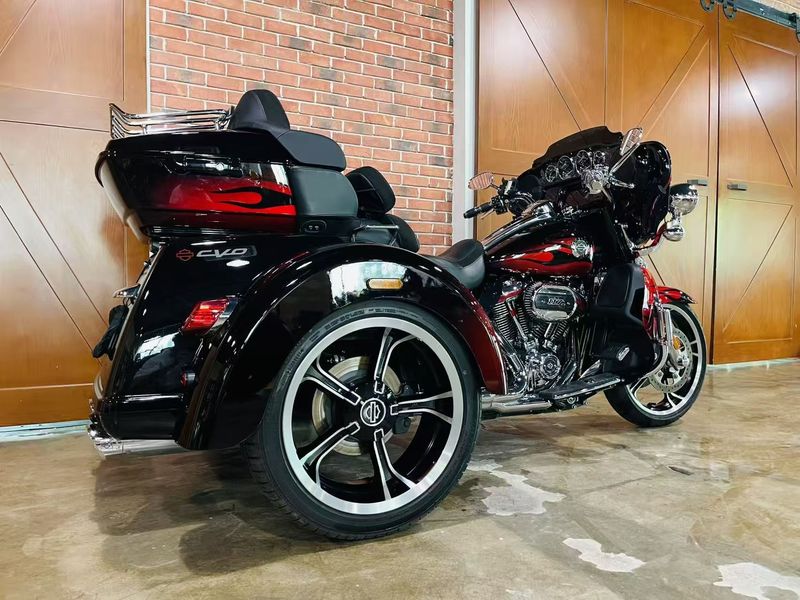 二手哈雷戴维森Tri Glide
