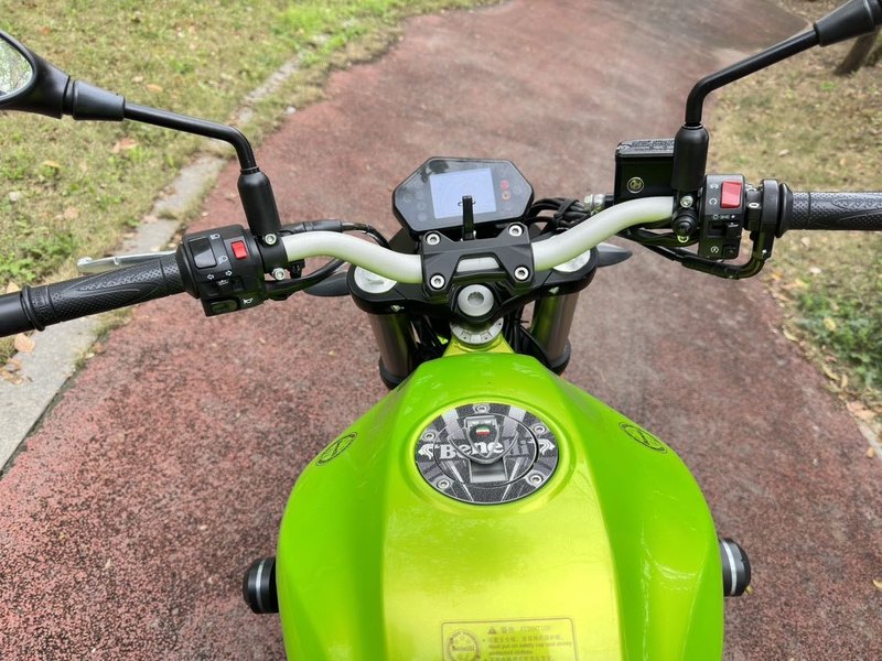 二手贝纳利蓝宝龙 BN302S