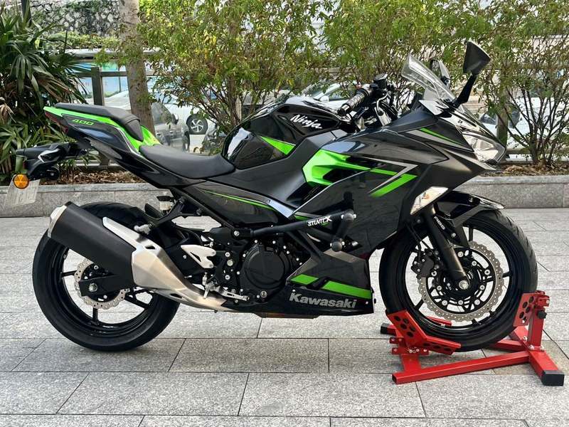 二手川崎Ninja 400