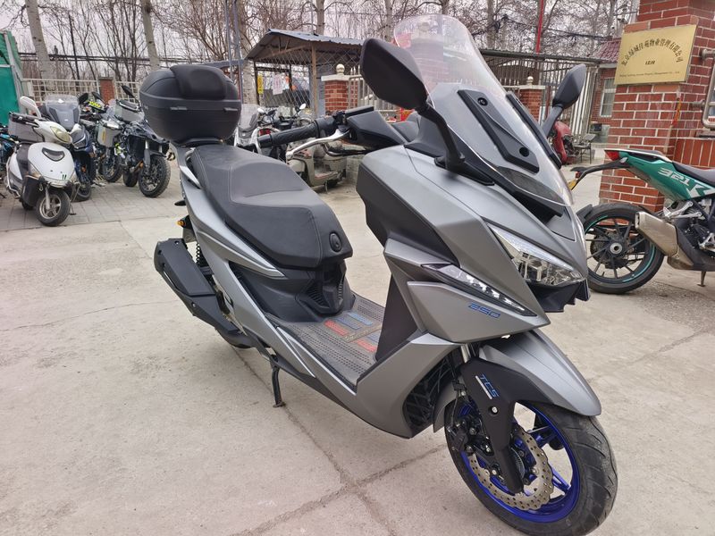 二手光阳赛艇 ST250