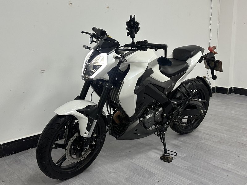 二手贝纳利小迅龙 BN150S