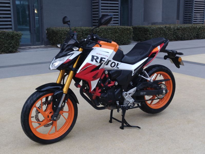 二手五羊本田CB190R 暴锋眼