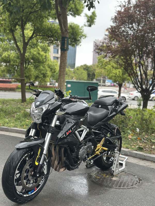 二手贝纳利TNT600i