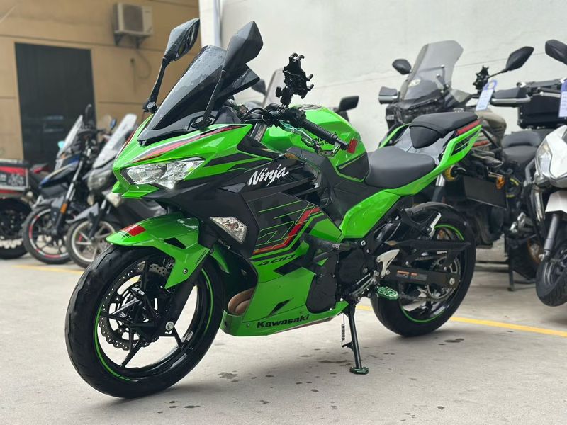 二手川崎Ninja 400