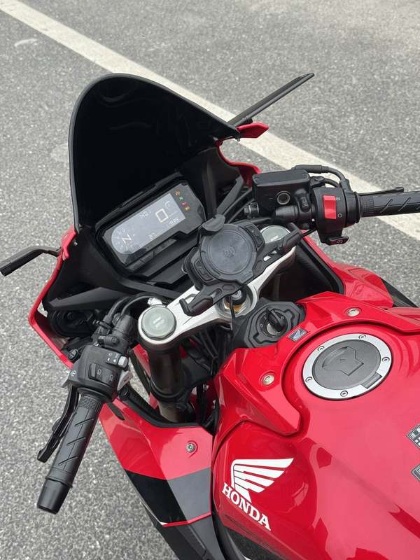 二手本田CBR650R