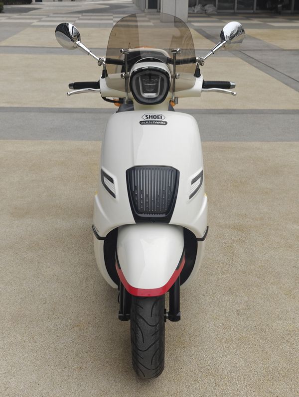 二手南方梦拉丽莎 飞戈