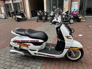 二手南方梦拉丽莎 飞戈